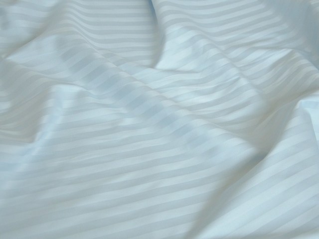 Цветное постельное белье - Стильные полоски (нежно-голубой) 1,5 спальное