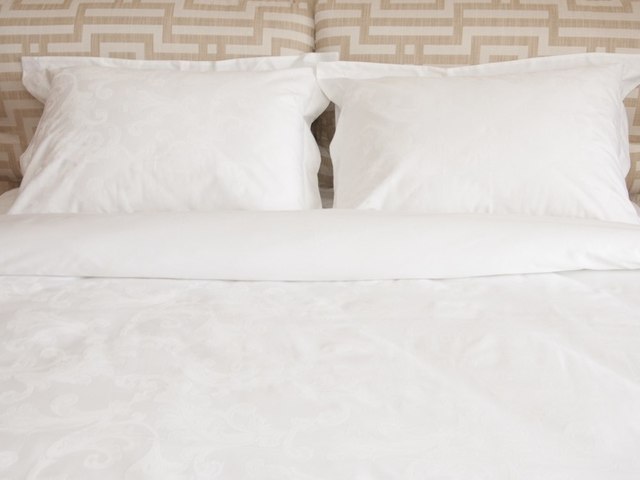 Белое постельное белье - Премиум "Французская ночь" семейное